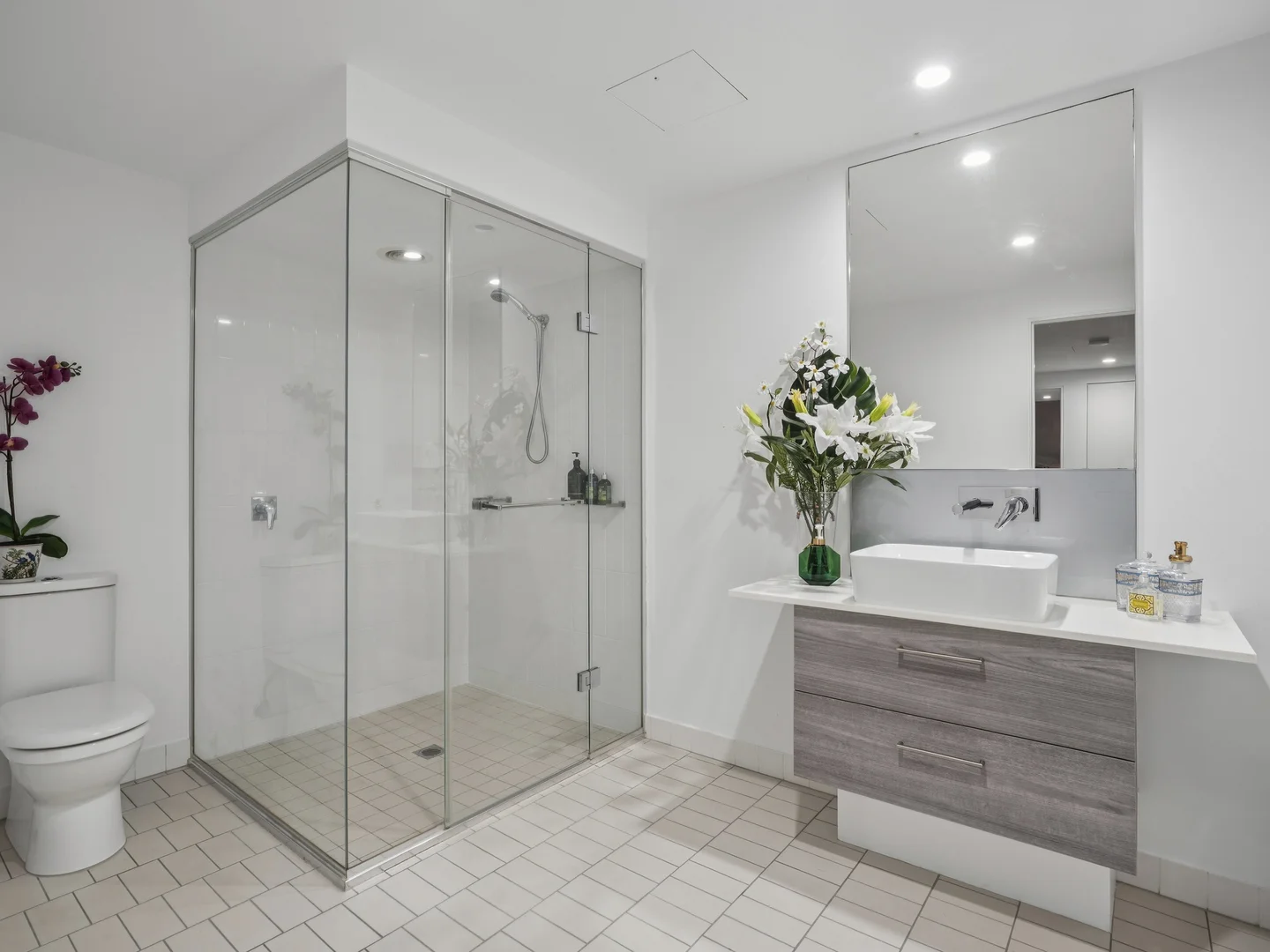 Additional image 21 of 6401 Ephraim Island, Paradise Point QLD 4216