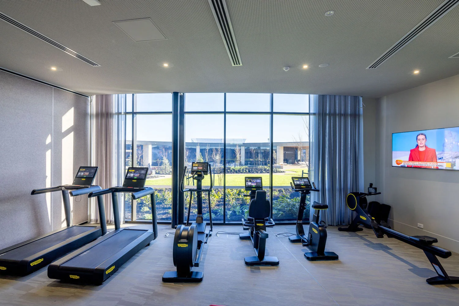 Additional image 12 of 5 Circular Crescent, Clyde North VIC 3978