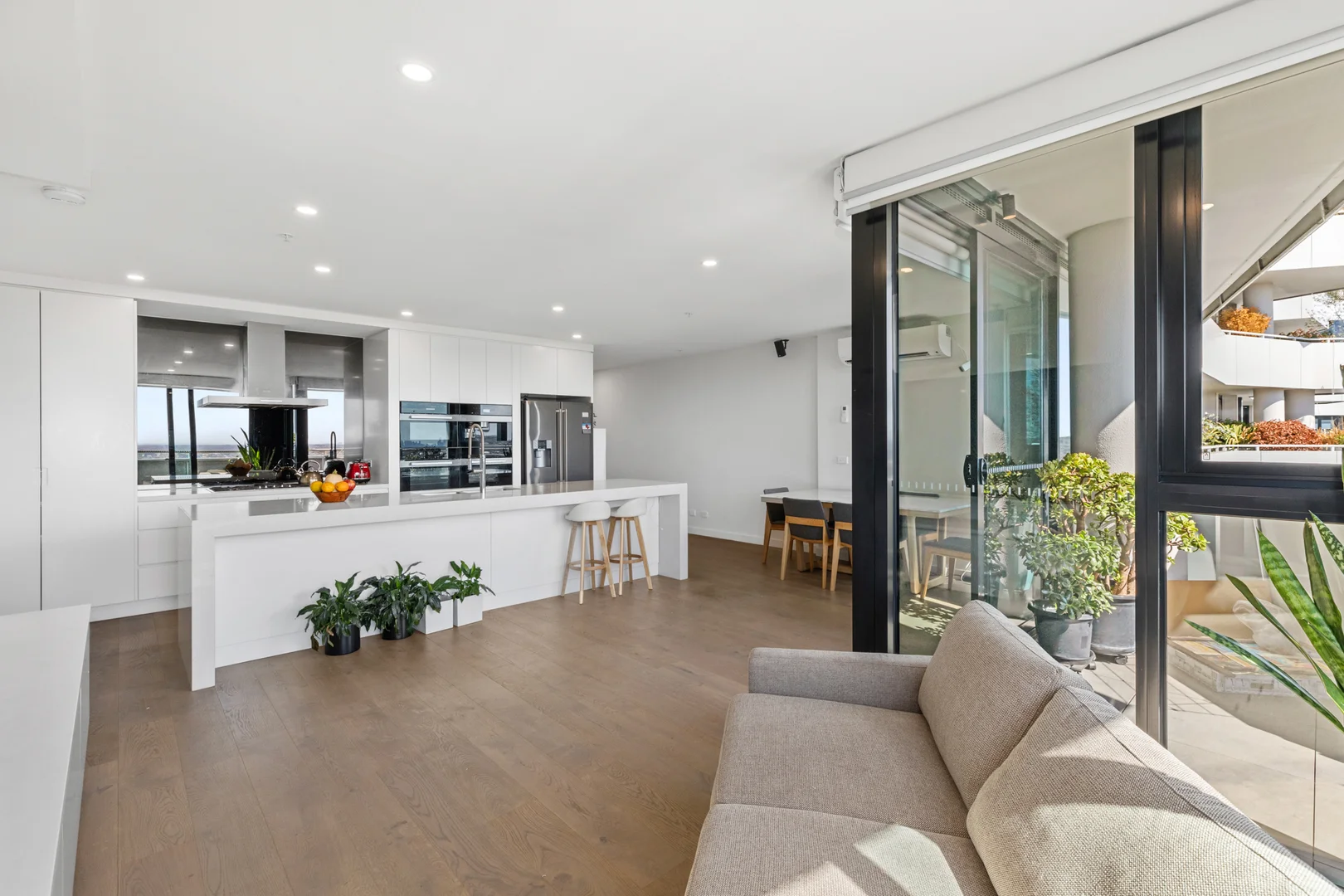 Additional image 11 of 702/600 Doncaster Road, Doncaster VIC 3108