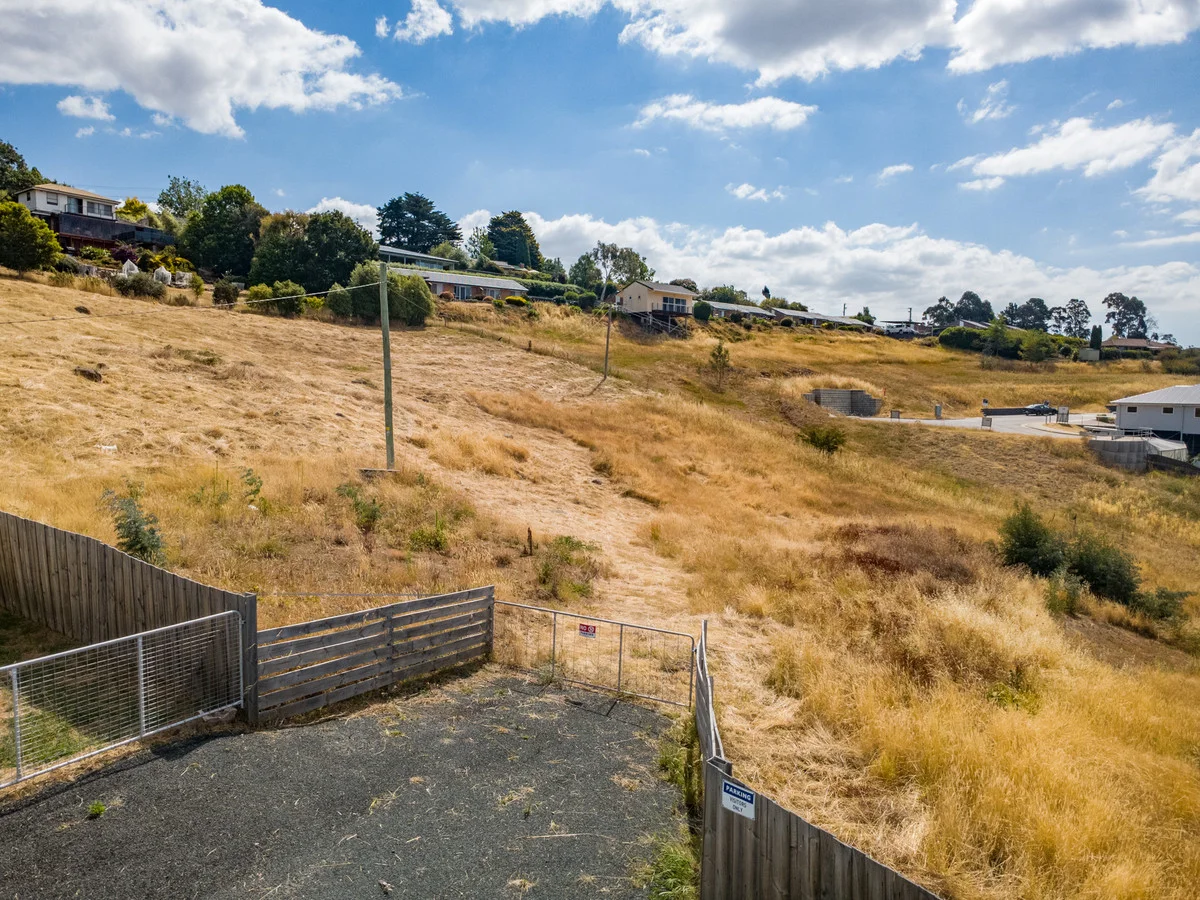 Additional image 18 of 2/47 Orana Place, Riverside TAS 7250