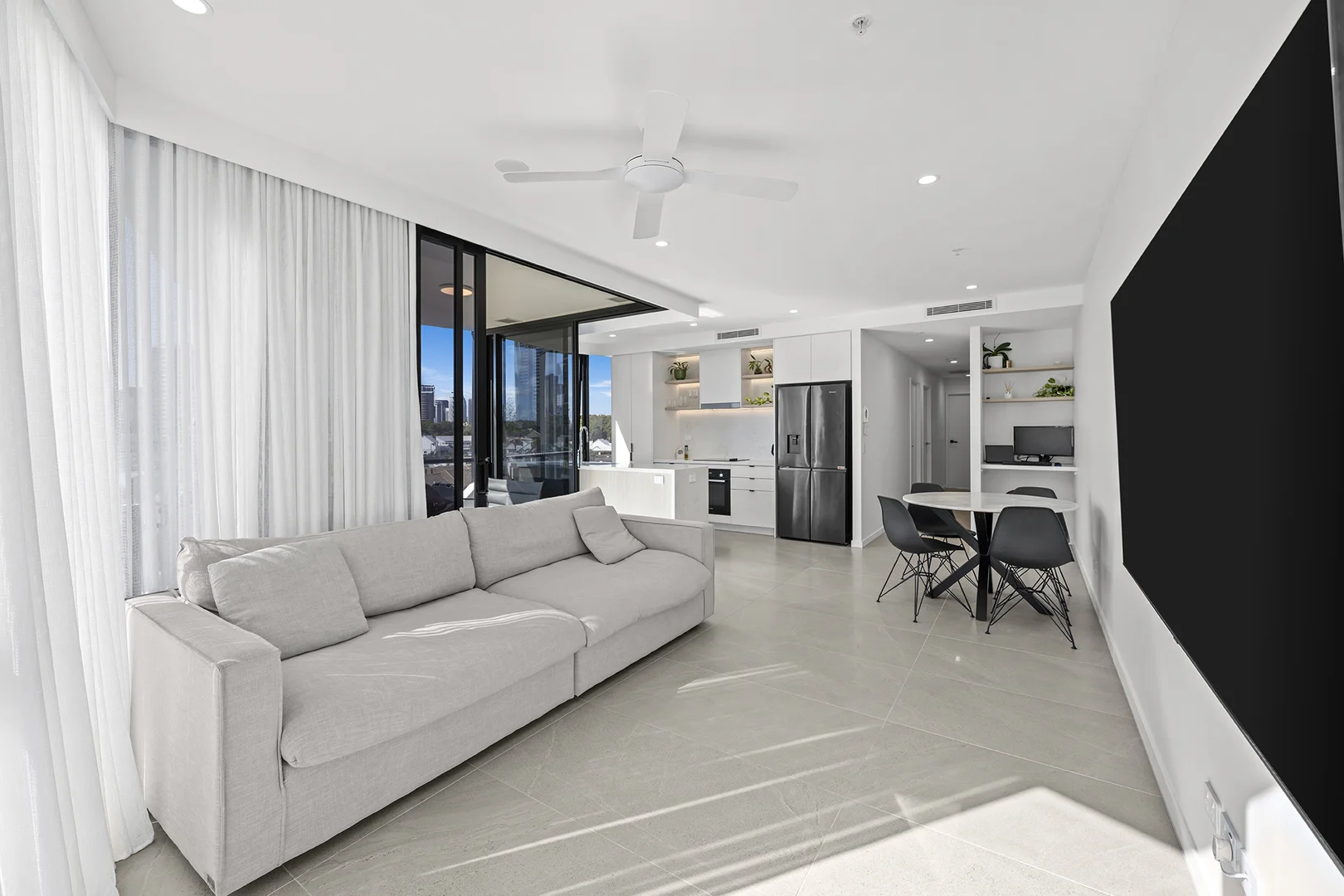 Additional image 16 of 507/15-17 Cannes Avenue, Surfers Paradise QLD 4217