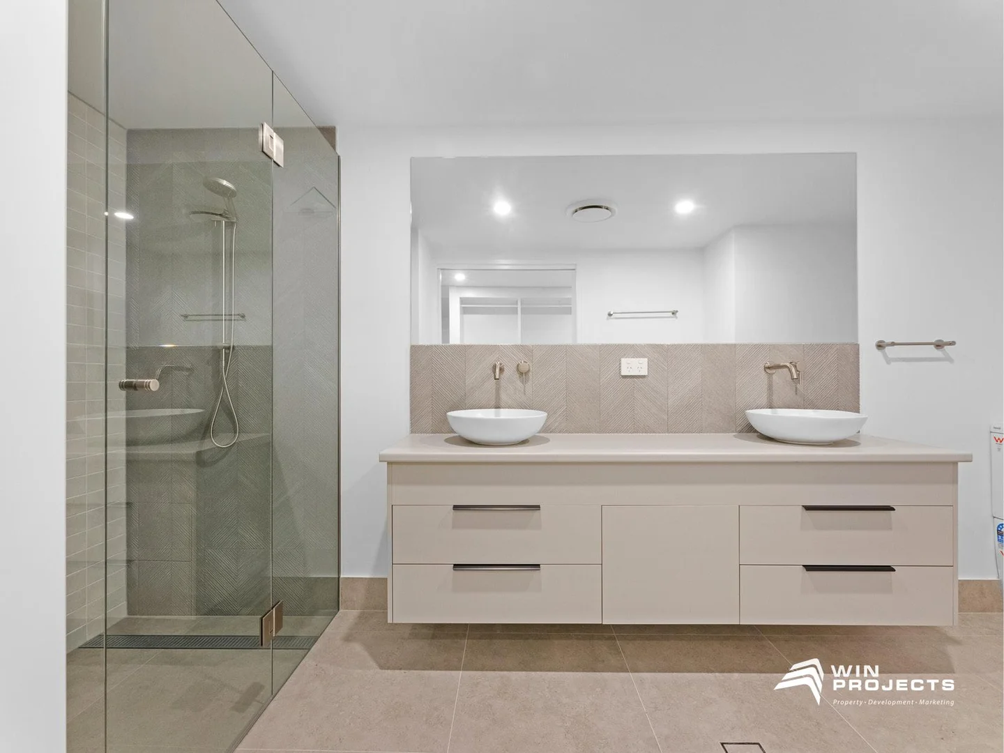 Additional image 8 of Apartment 6/8 Pier Street, Urangan QLD 4655