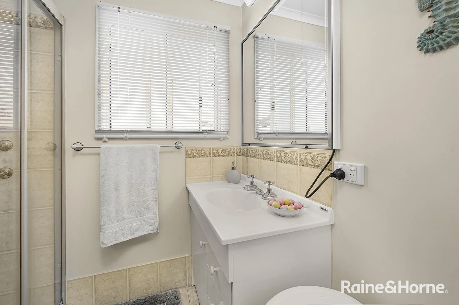 Additional image 10 of 12/687 Pacific Highway, Belmont NSW 2280