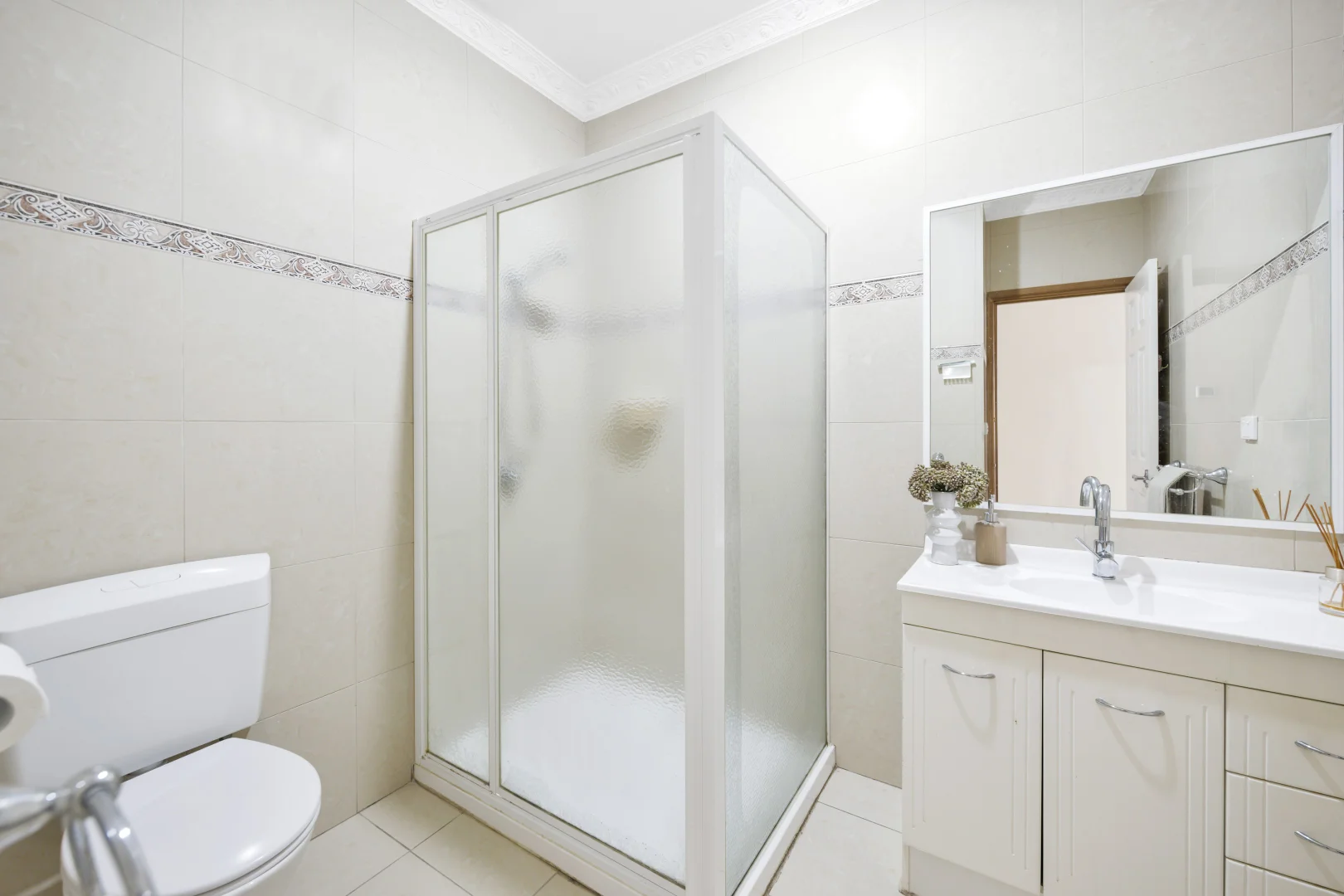 Additional image 16 of 6 Willowood Court, Taylors Hill VIC 3037