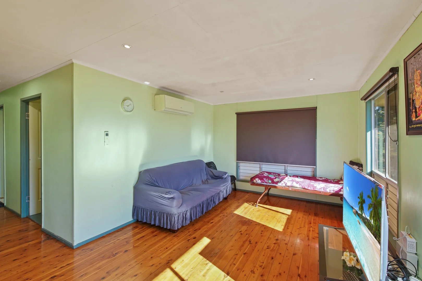 Additional image 3 of 12 Munro Street, Moranbah QLD 4744