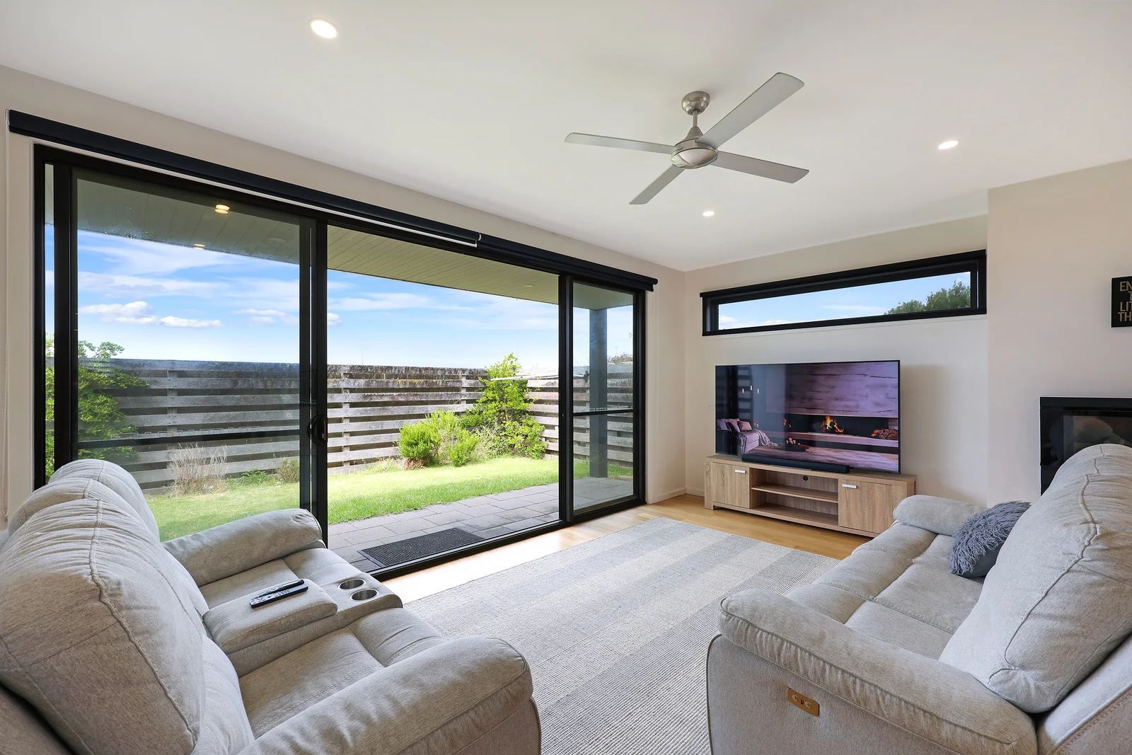 Additional image 5 of 2/5 Martin Laurence Place, Port Fairy VIC 3284