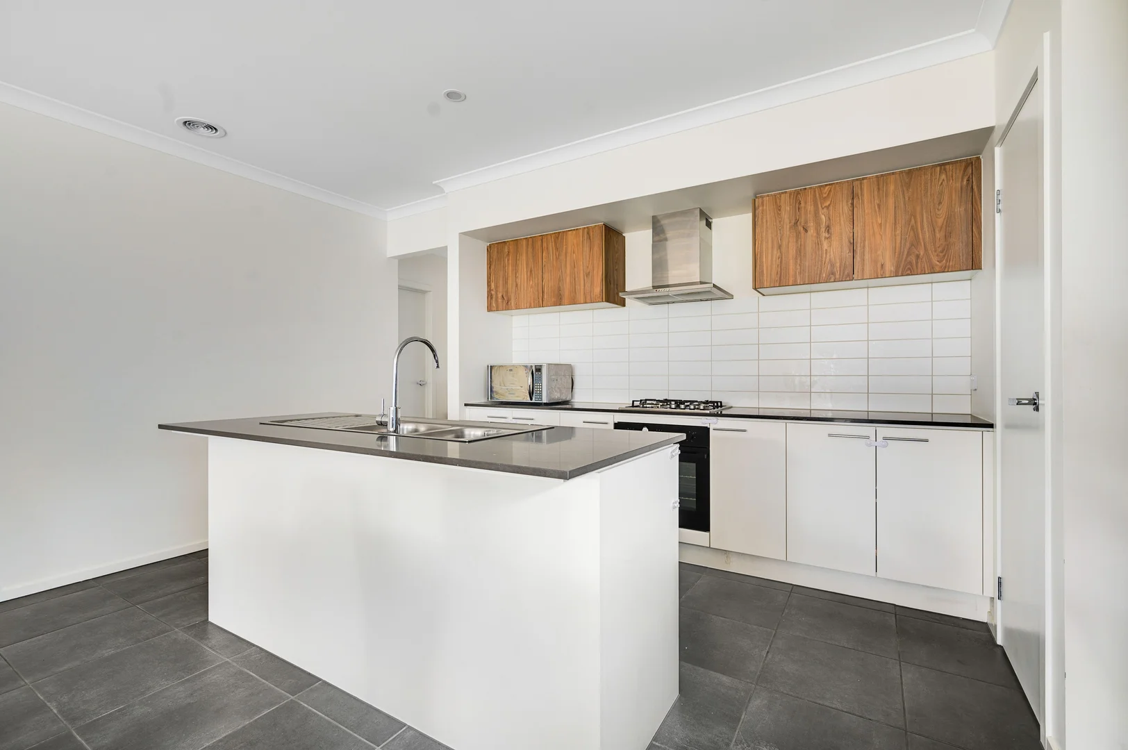 Additional image 8 of 81 Rulingia Road, Donnybrook VIC 3064