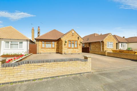 Southdown Drive, Thurmaston, Leicester, Leicestershire LE4