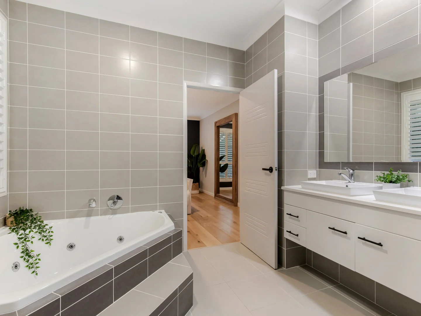 Additional image 21 of 8 Grampian Court, Reedy Creek QLD 4227