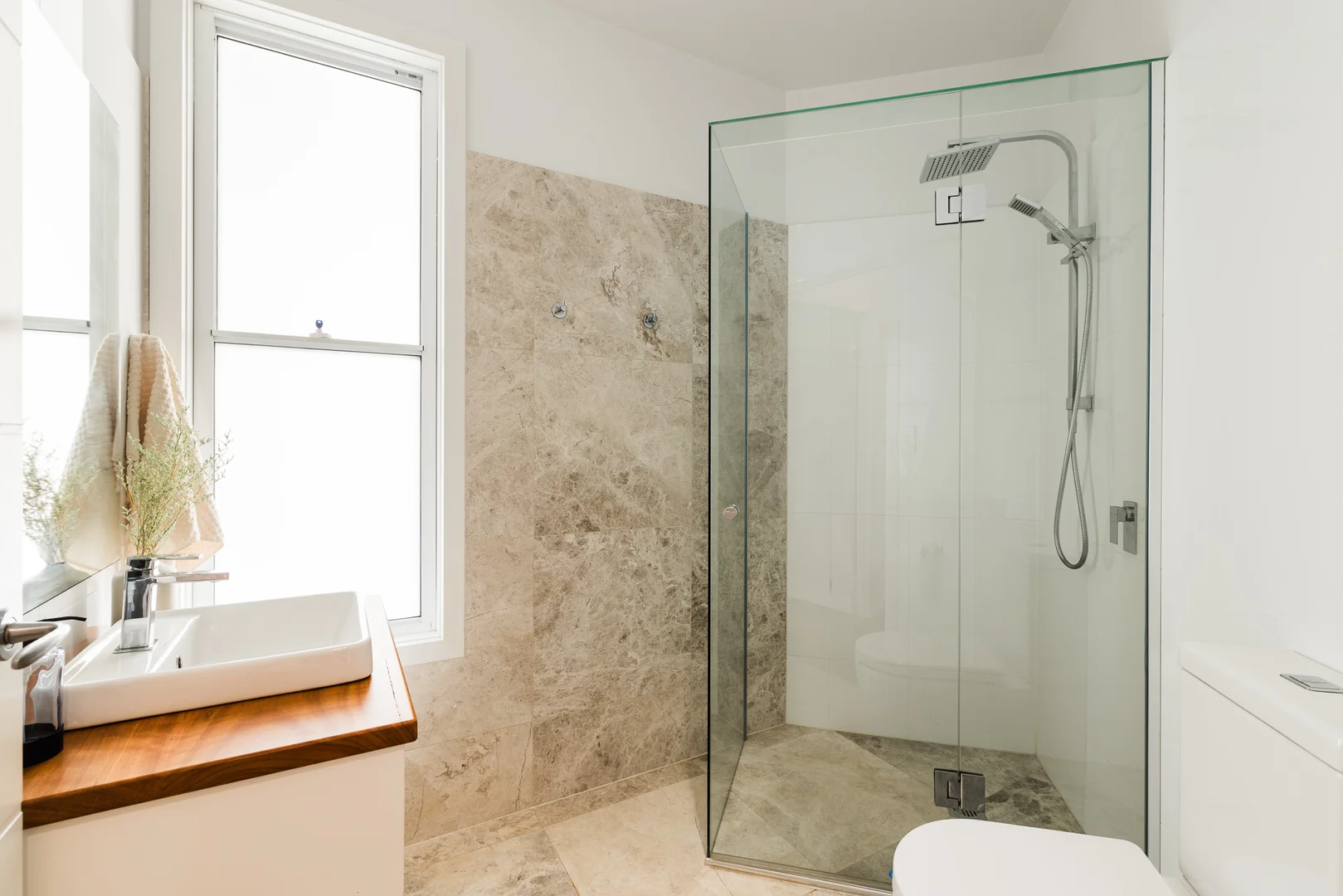 Additional image 16 of House 2/1E James Street, Redwood QLD 4350