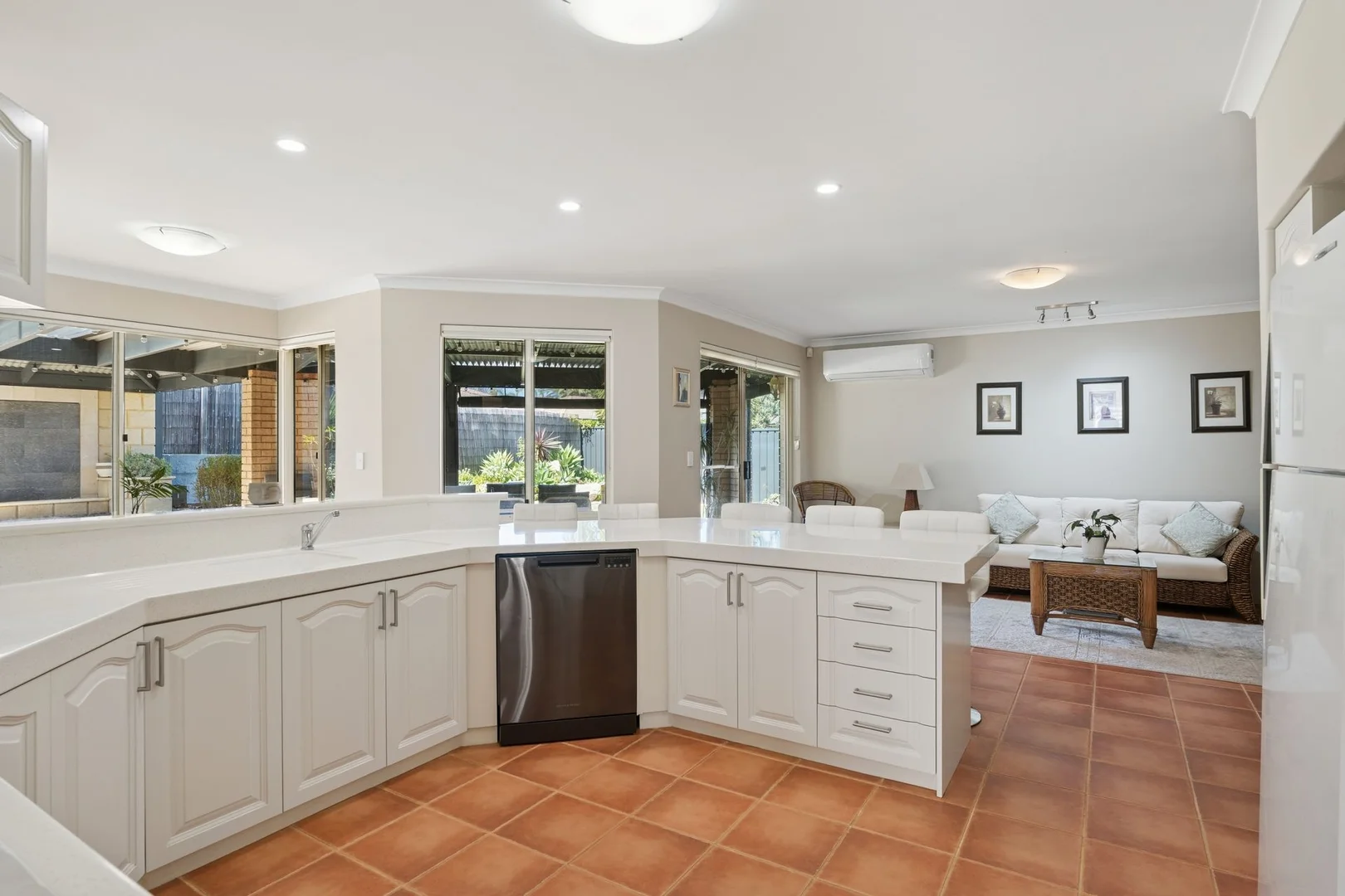 Additional image 7 of 14 Prairie Dunes Place, Connolly WA 6027