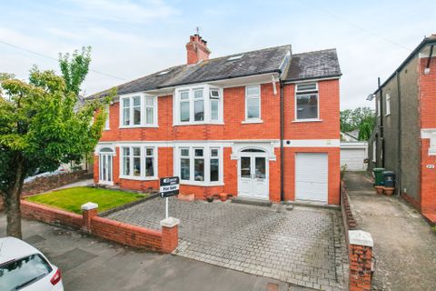 Fidlas Avenue, Cyncoed, Cardiff CF14