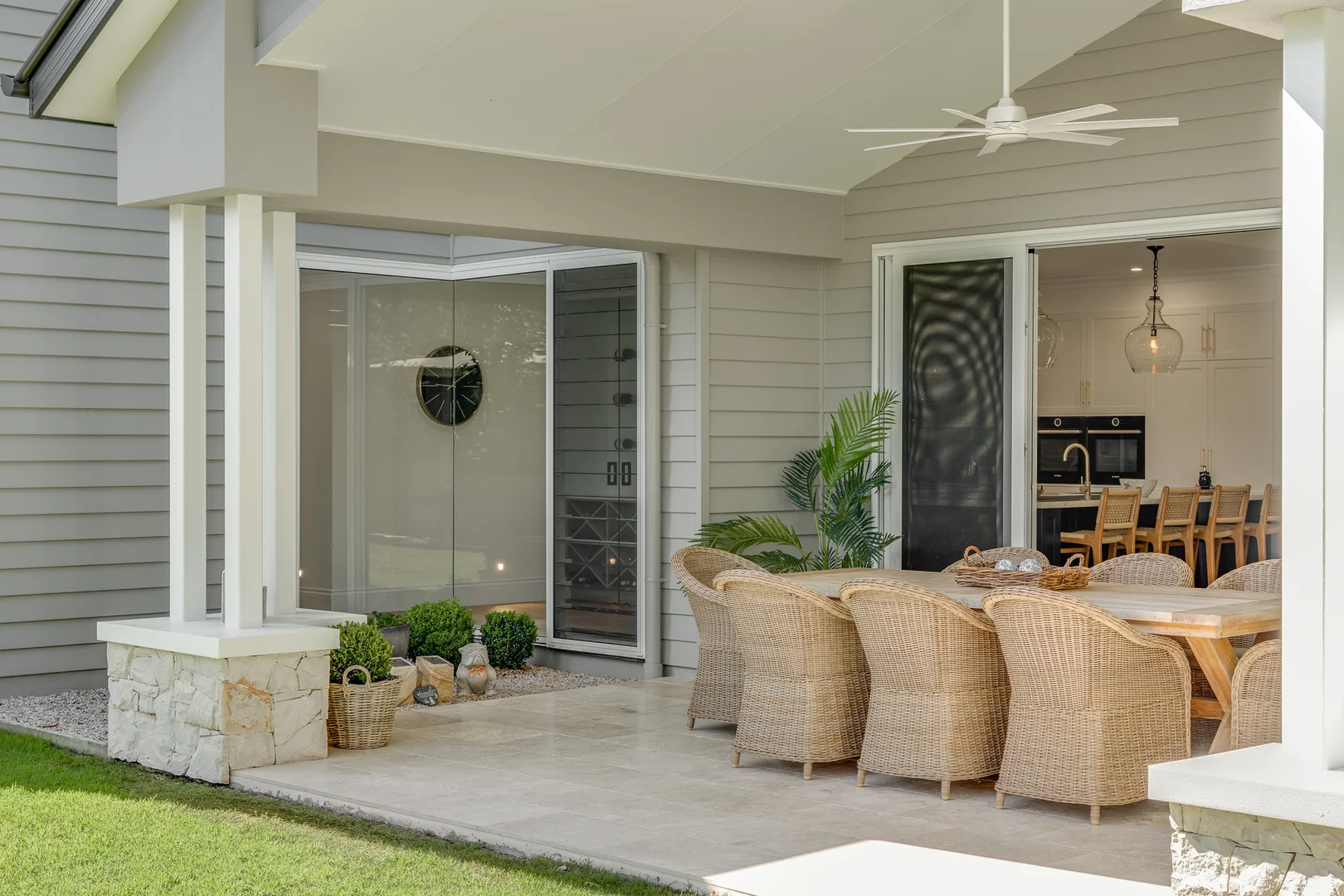 Additional image 14 of 11 Fairholme Street, Mount Lofty QLD 4350