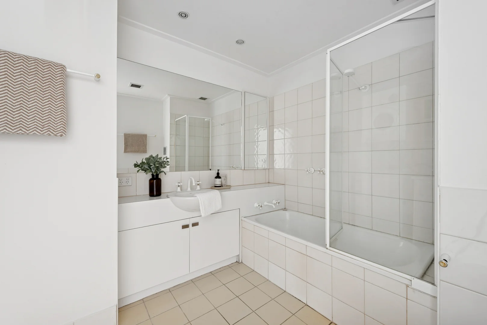 Additional image 8 of 188C Riversdale Road, Hawthorn VIC 3122