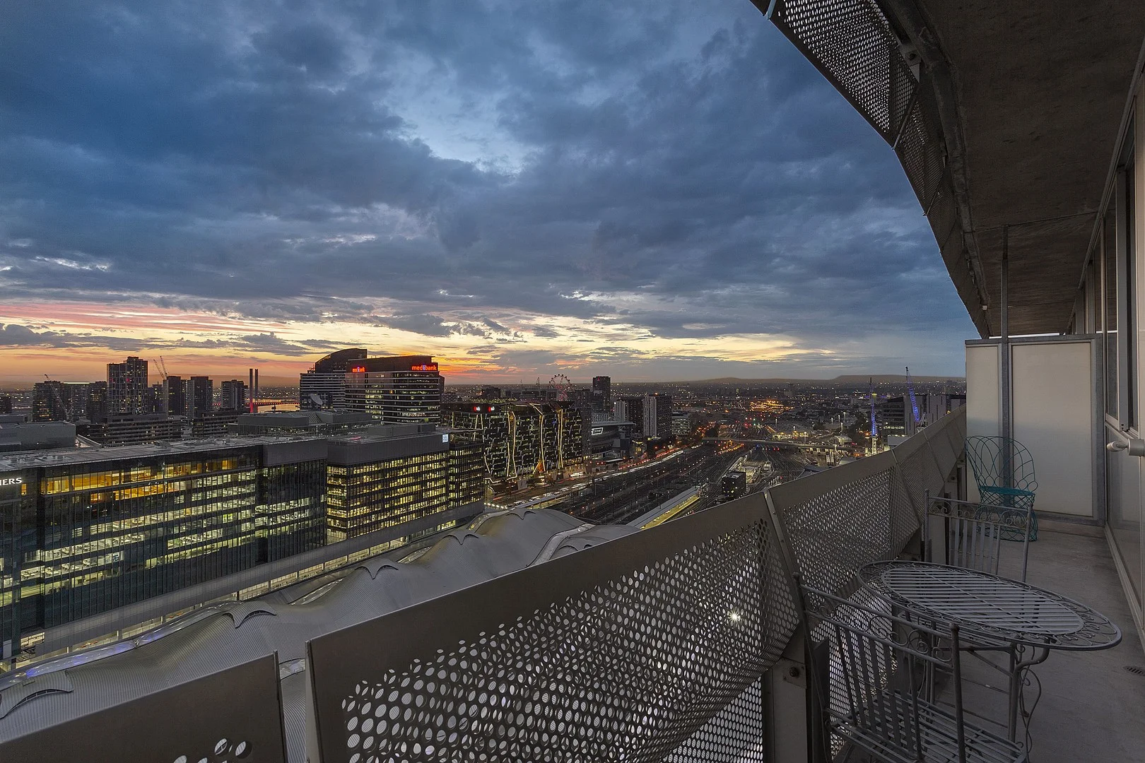 2603/620 Collins Street, Melbourne VIC 3000