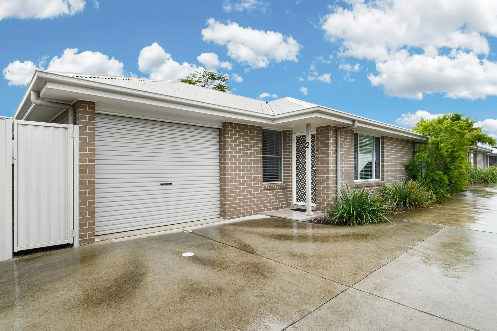 Unit 2/4 Irrawang Street, Raymond Terrace NSW 2324