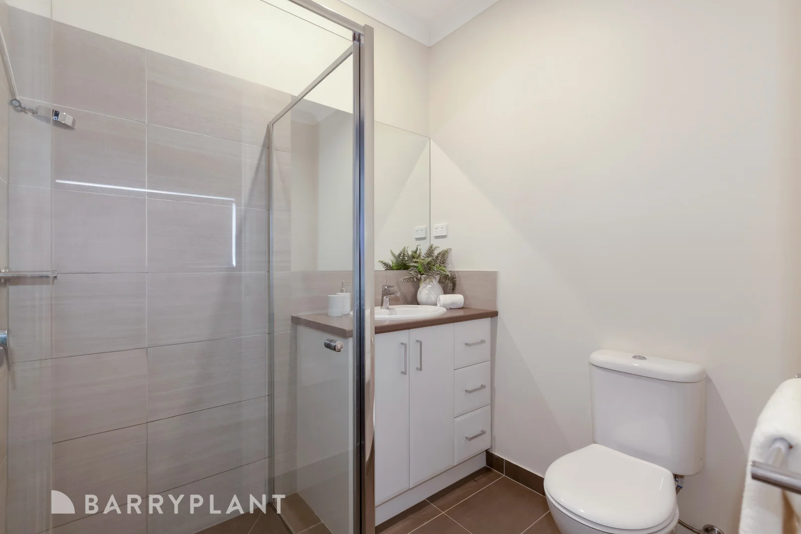 Additional image 5 of 2/4 Waterway Court, Kilmore VIC 3764