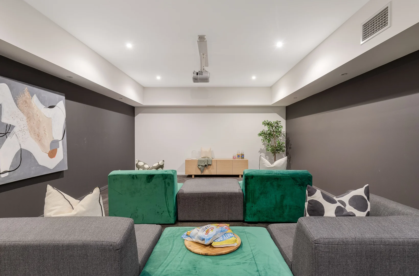 Additional image 21 of 1A Bay Street, Redland Bay QLD 4165