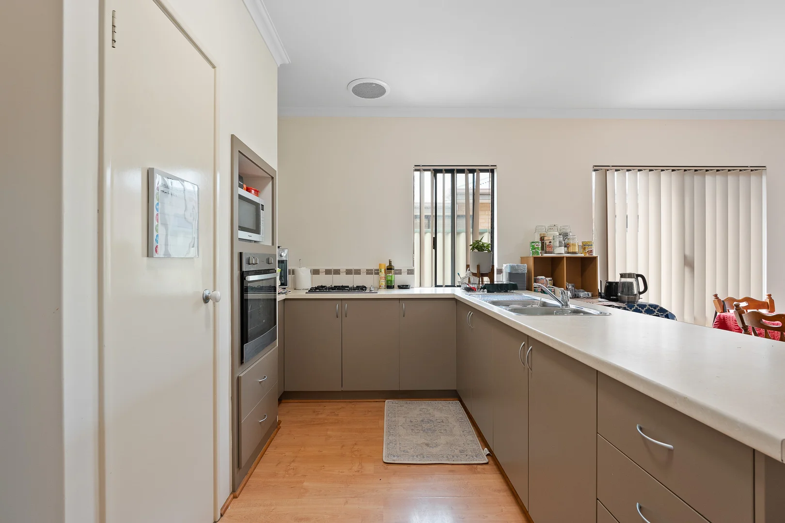 Additional image 18 of 8 Tangier Parkway, Port Kennedy WA 6172