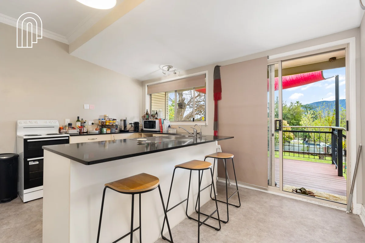 Additional image 2 of 11 Younghusband Street, Corryong VIC 3707