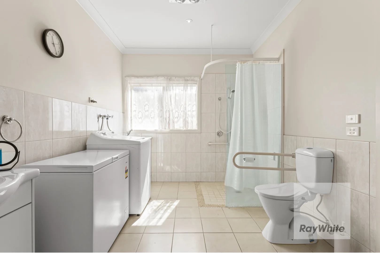 Additional image 8 of 3/877 Plenty Road, South Morang VIC 3752