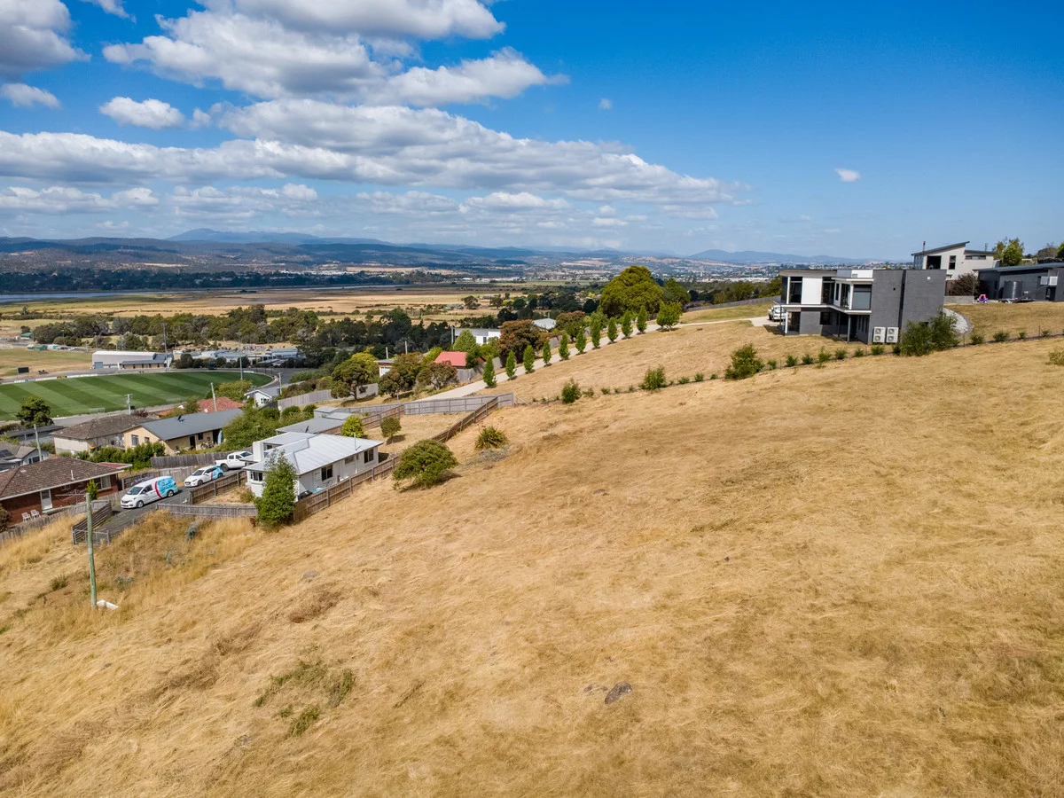 Additional image 15 of 2/47 Orana Place, Riverside TAS 7250