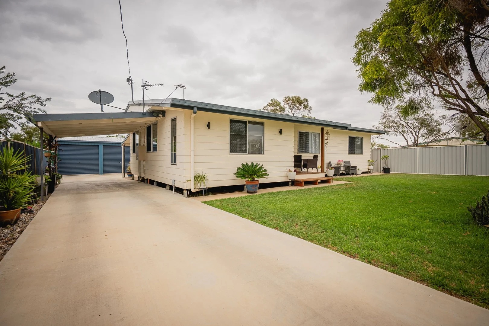 16 Hasted Street, Roma QLD 4455