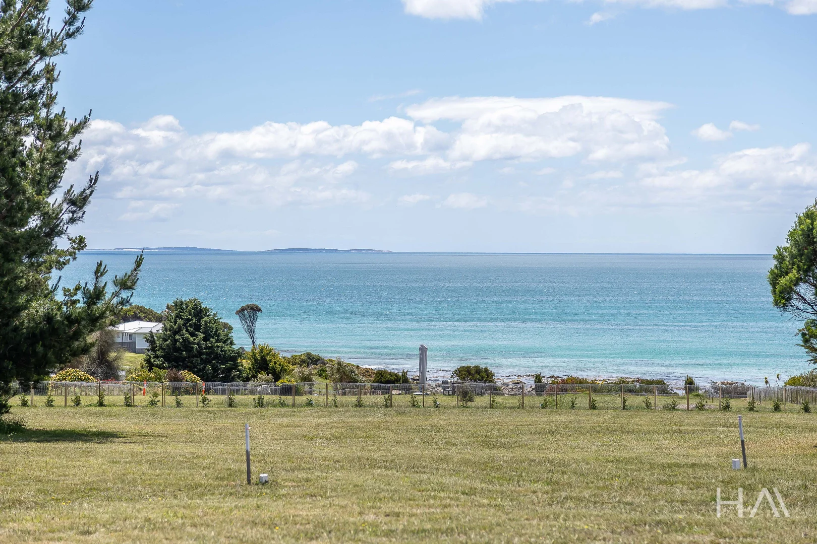 Additional image 8 of 11 & 12/36 Franks Street, Falmouth TAS 7215