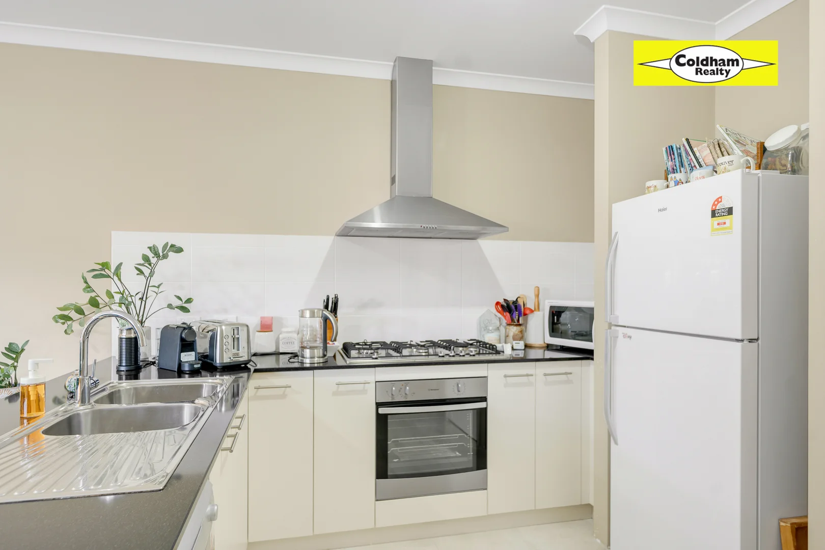 Additional image 5 of 27 Pyramid Rd, Harrisdale WA 6112