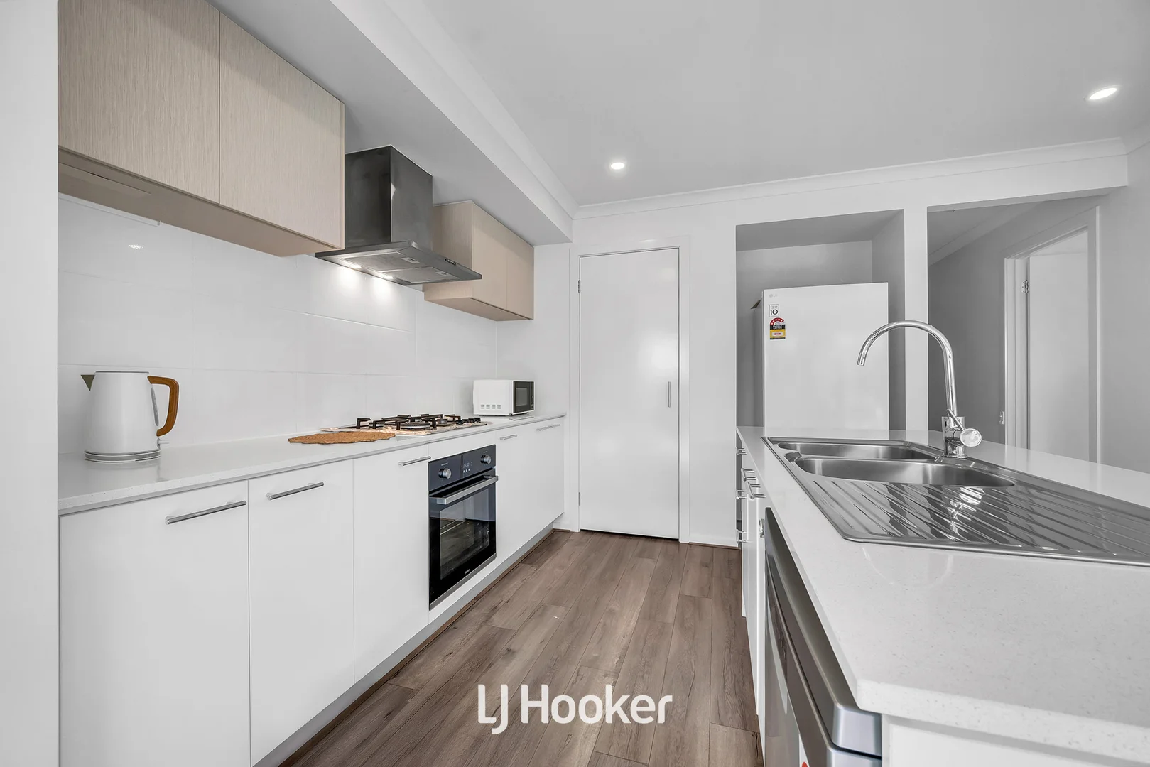 Additional image 6 of 27 Ironstone Street, Cranbourne East VIC 3977