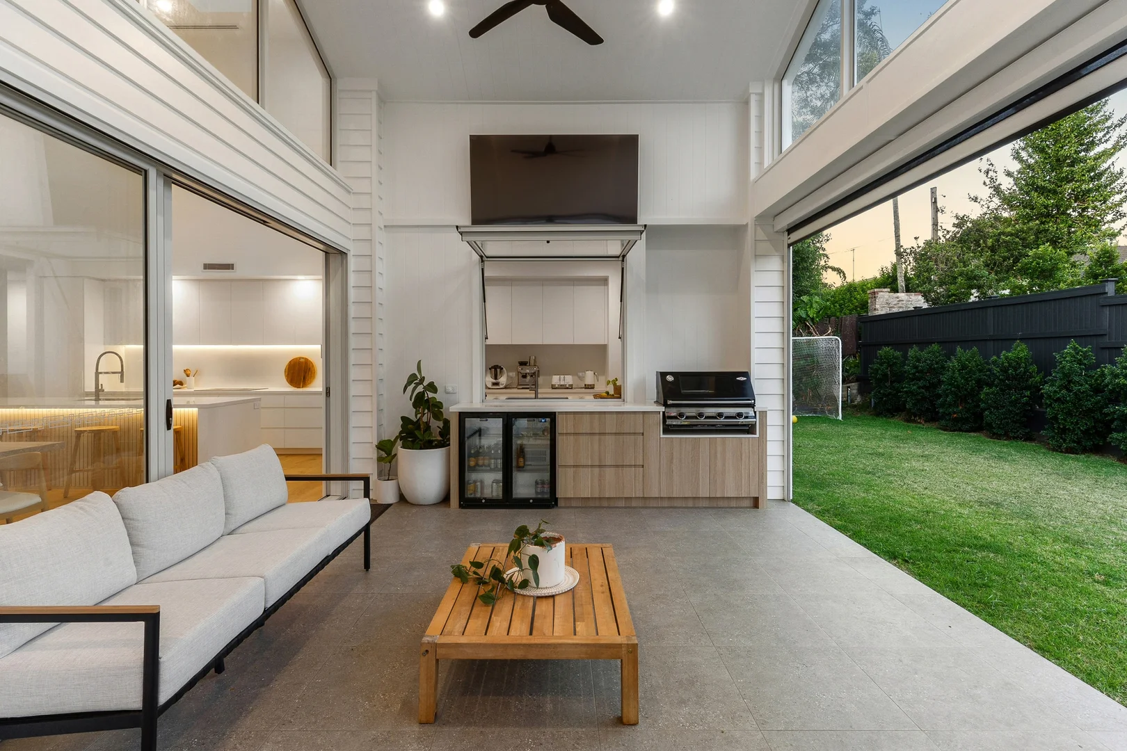 Additional image 14 of 64 Molonga Terrace, Graceville QLD 4075