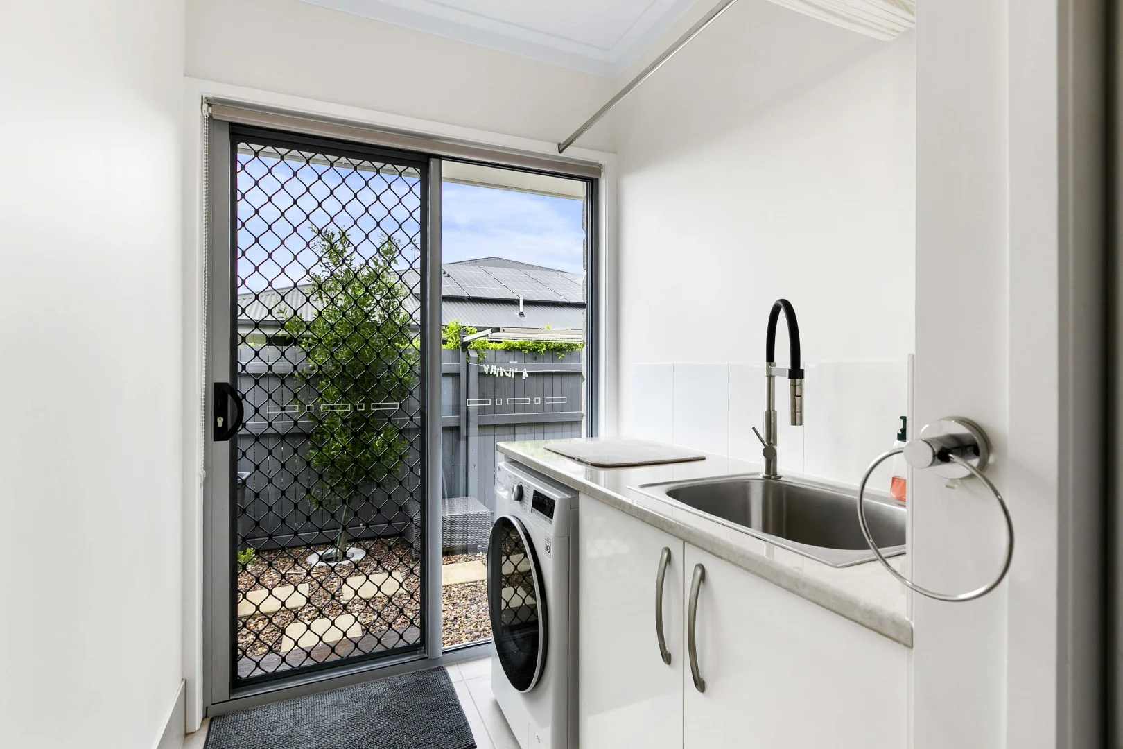 Additional image 19 of 41 Spring Way, Nikenbah QLD 4655