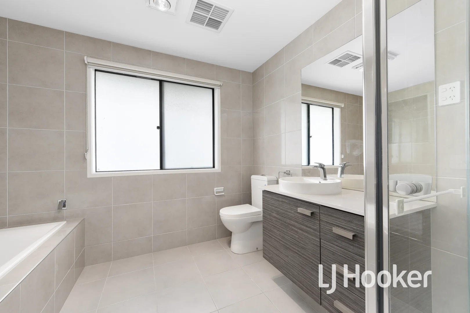 Additional image 13 of 55 Abundance Circuit, Clyde VIC 3978