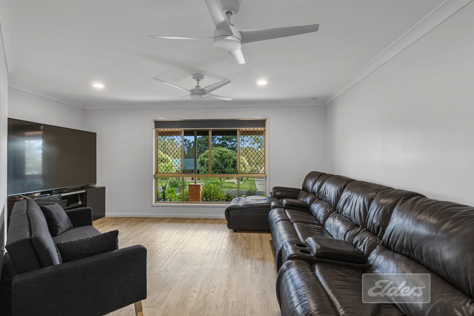 Additional image 3 of 28 Tom Thumb Court, Cooloola Cove QLD 4580