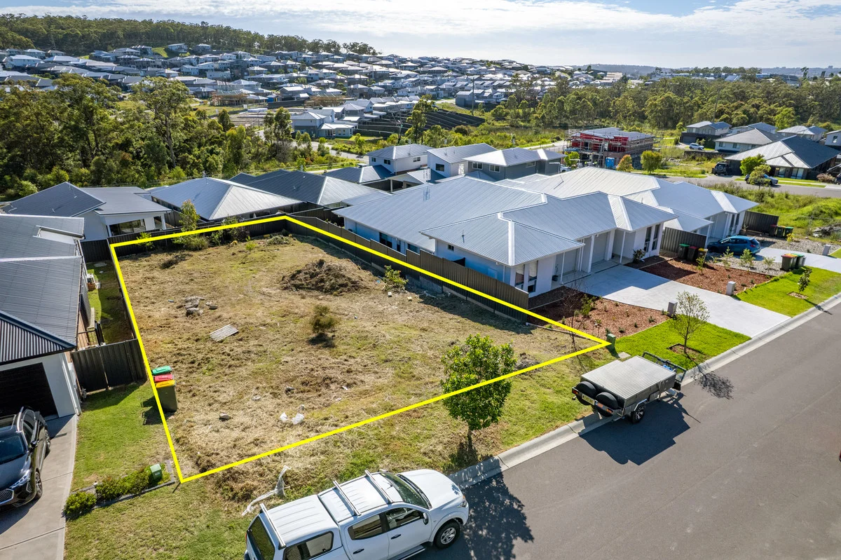 Additional image 12 of 8 Turnock Drive, Cameron Park NSW 2285