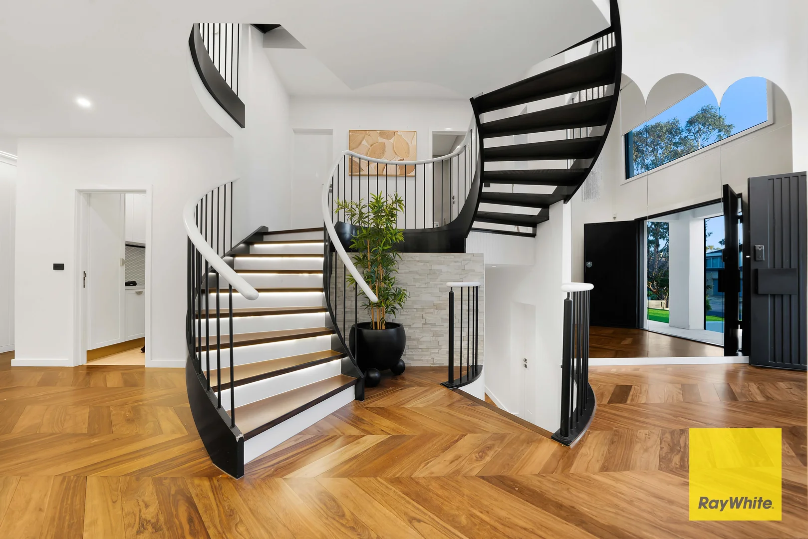 Additional image 9 of 33 Tournament Drive, Sanctuary Lakes VIC 3030