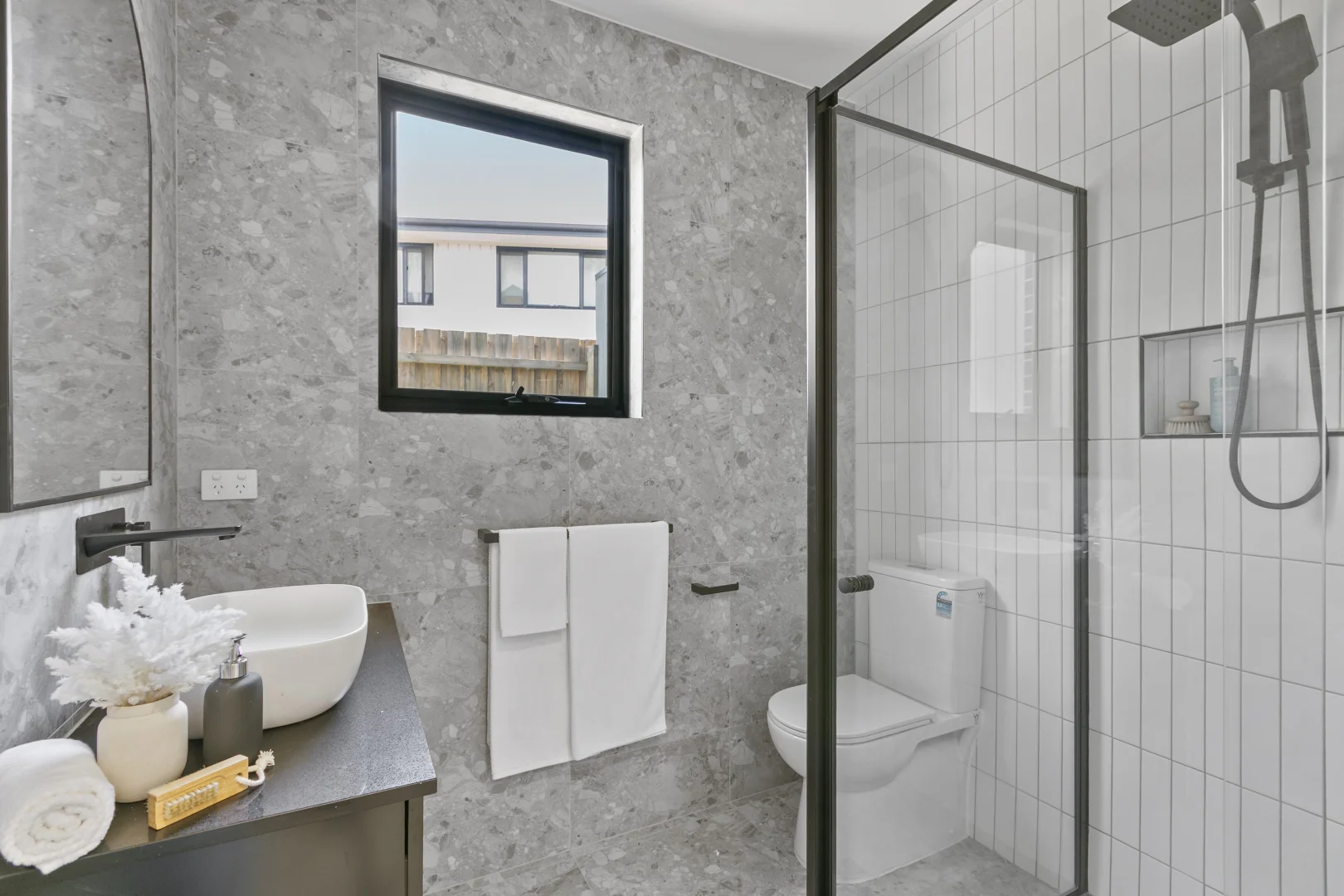 Additional image 16 of 2/113 Boldrewood Parade, Reservoir VIC 3073