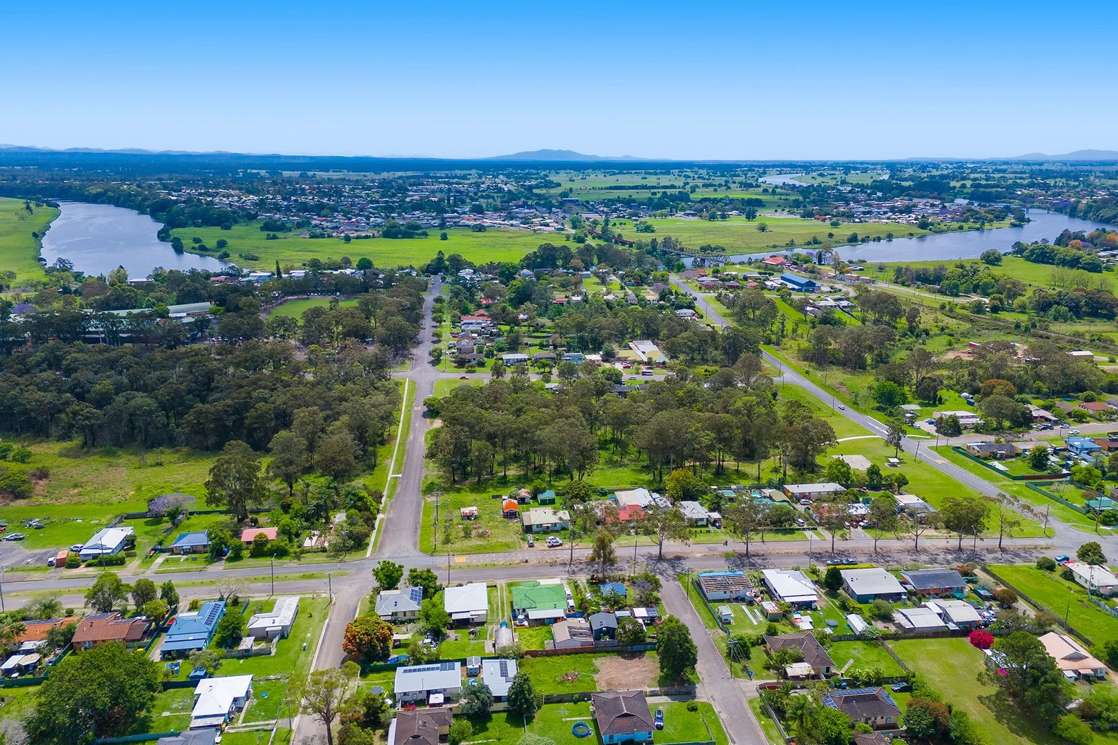 2 Robert Eggins Street, South Kempsey NSW 2440