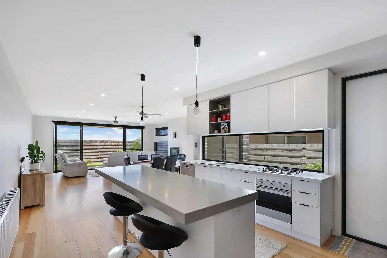 2/5 Martin Laurence Place, Port Fairy VIC 3284