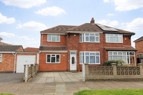 Glencoe Avenue, Rushey Mead LE4