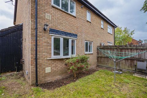 Oakridge, Thornhill CF14