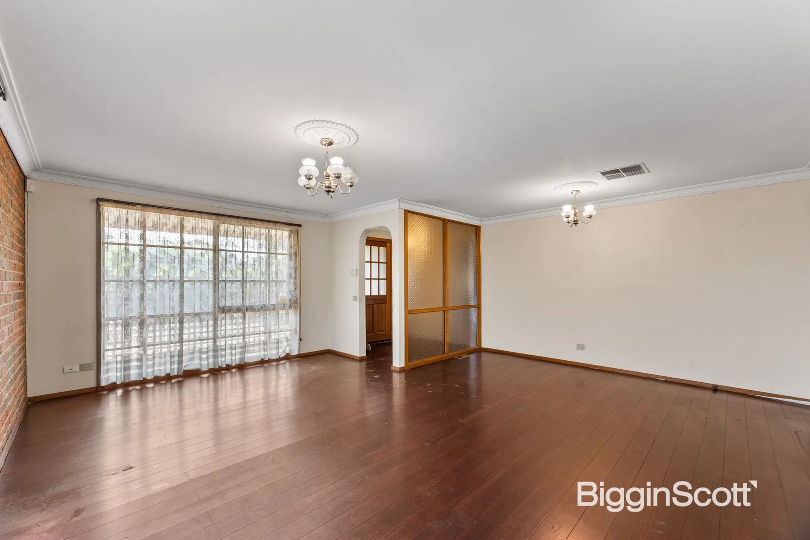 Additional image 5 of 122 Mahoneys Road, Forest Hill VIC 3131