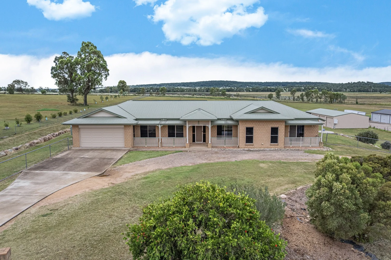 3 Condavale Drive, Rosenthal Heights QLD 4370