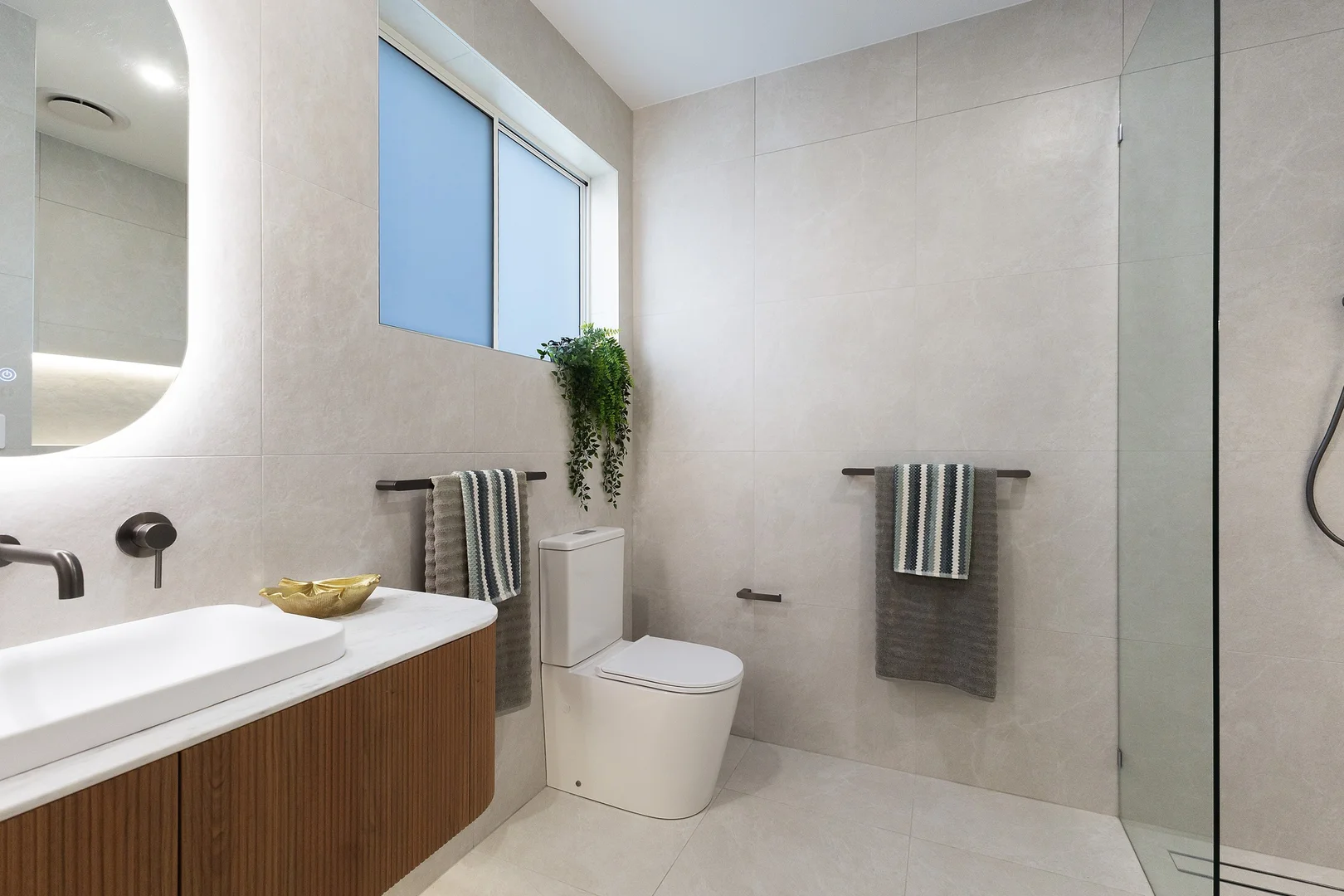 Additional image 17 of 290 Rio Vista Boulevard, Mermaid Waters QLD 4218