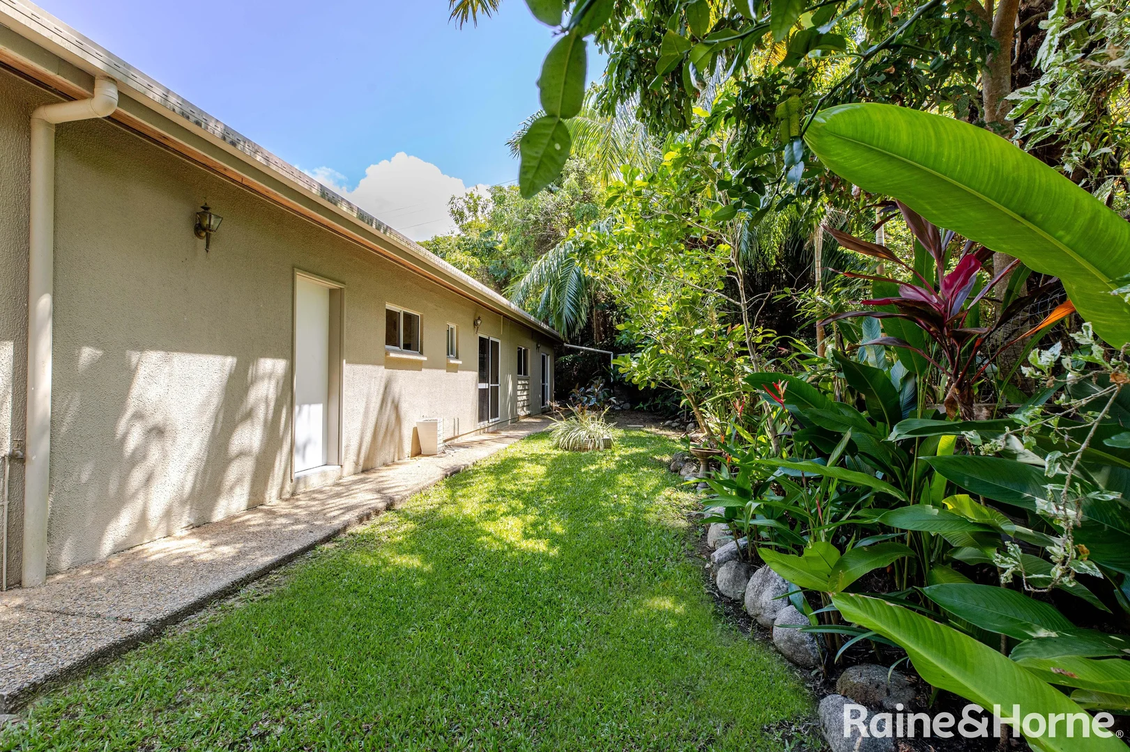 Additional image 25 of 15 Coral Sea Drive, Mossman QLD 4873