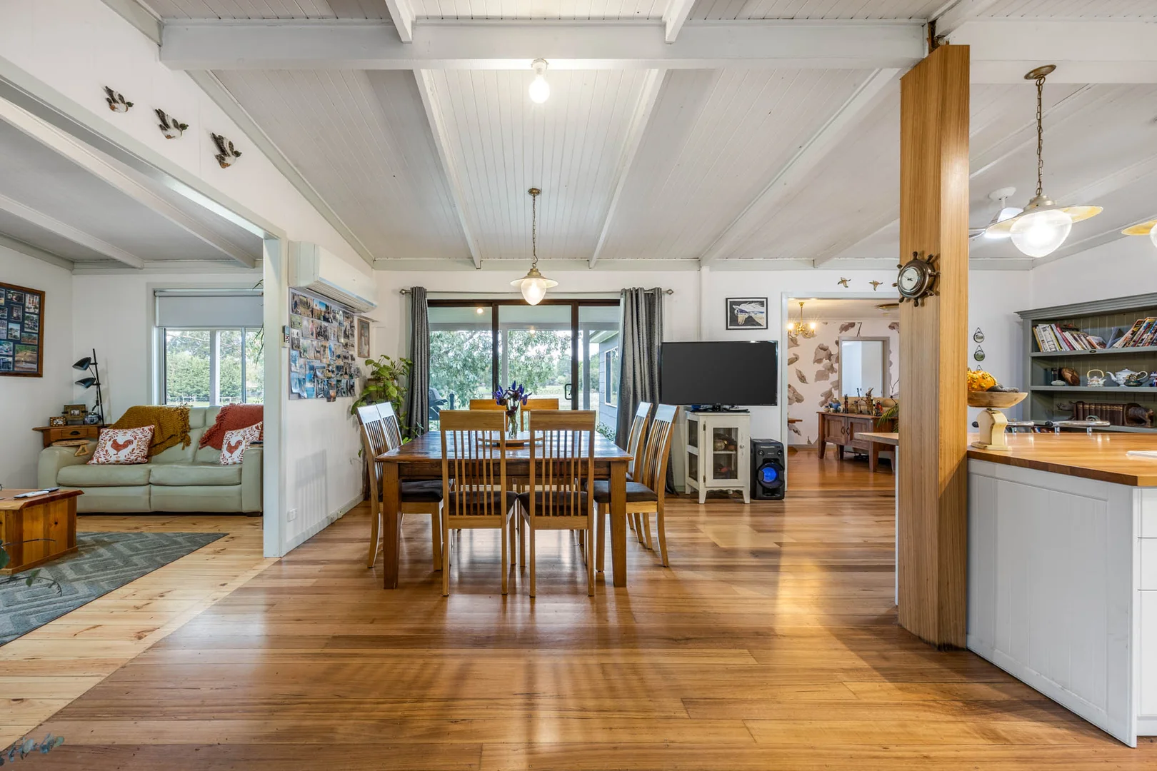 Additional image 12 of 107 Russells Road, Woodend VIC 3442