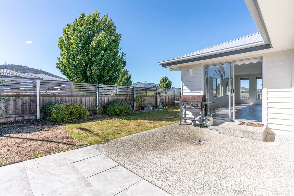 Additional image 25 of 1/4 Mabel Close, Rokeby TAS 7019