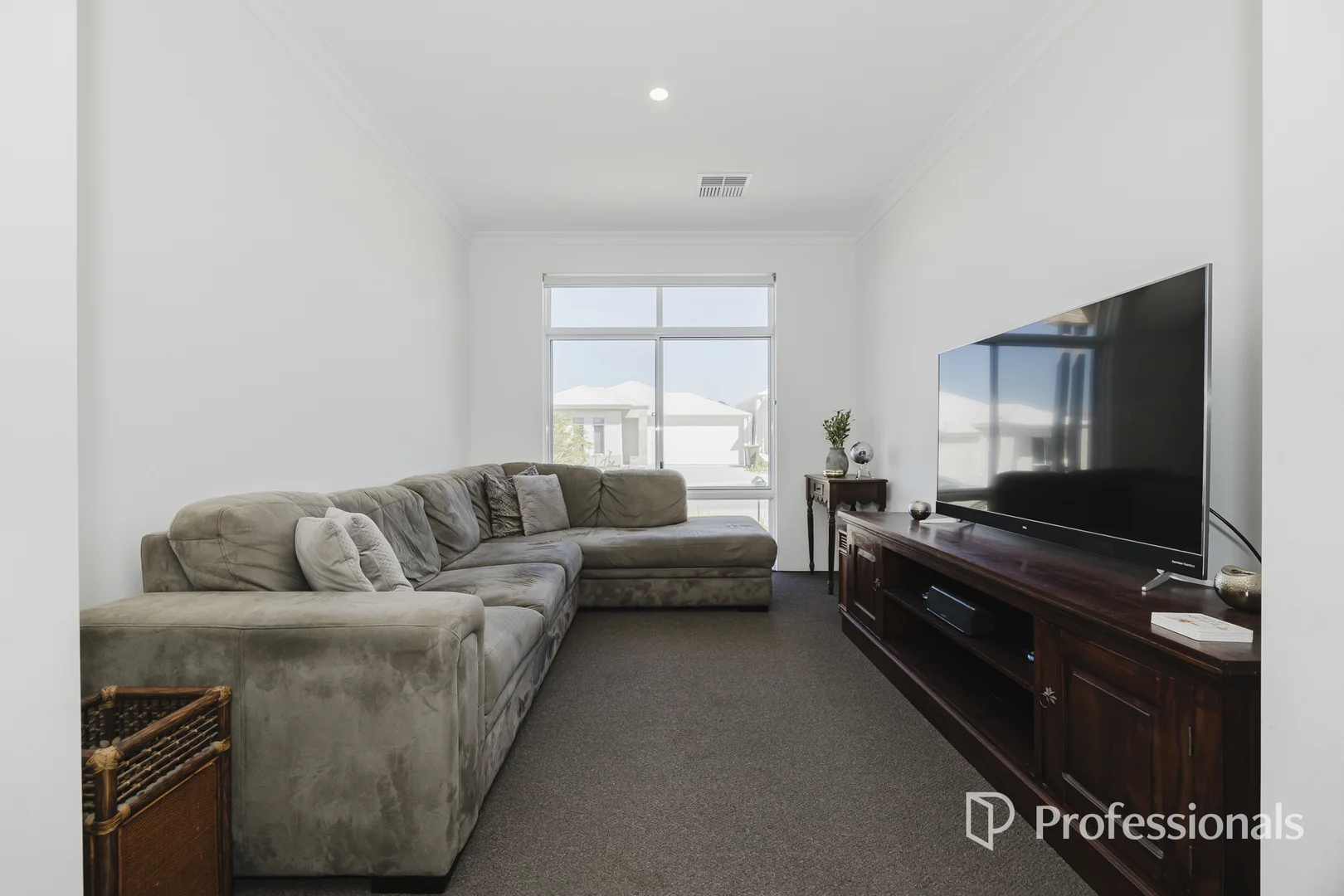 Additional image 11 of 13 Holiday Way, Yanchep WA 6035