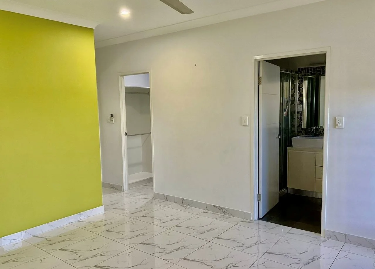 Additional image 12 of Zuccoli NT 0832