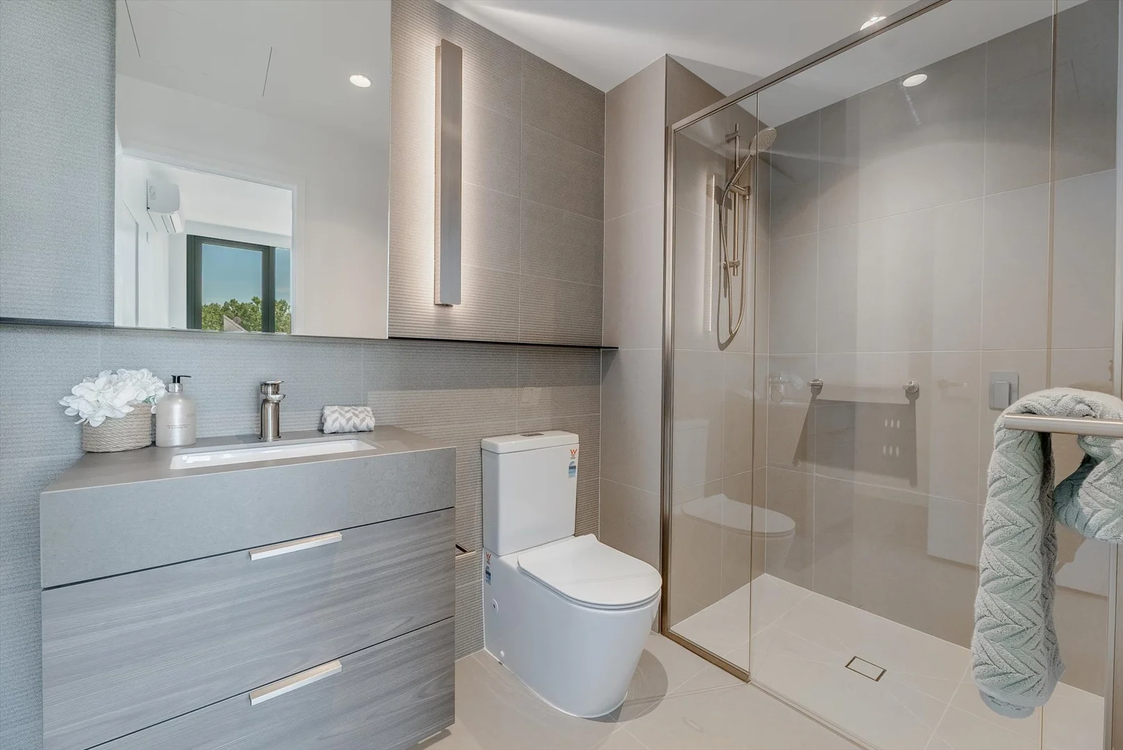 Additional image 16 of 410 Albert Street, Seddon VIC 3011